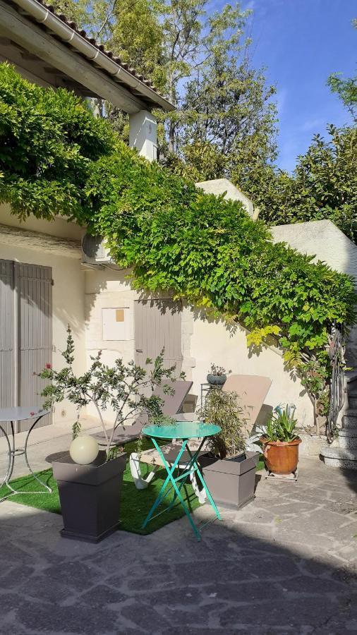 Ma Petite Maison Dans..... Maussane les Alpilles Exteriör bild